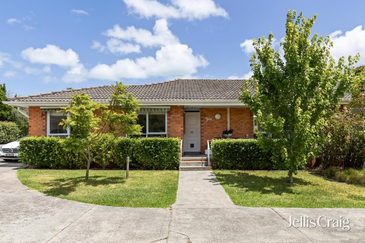 3 1 Edinburgh Street Hampton 3188