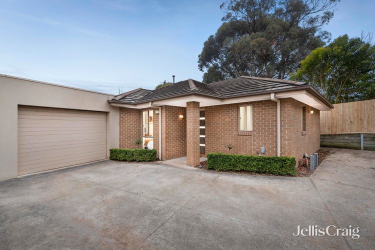 3 1 Elaine Court Mooroolbark 3138
