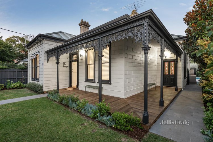 31 Glendearg Grove Malvern 3144