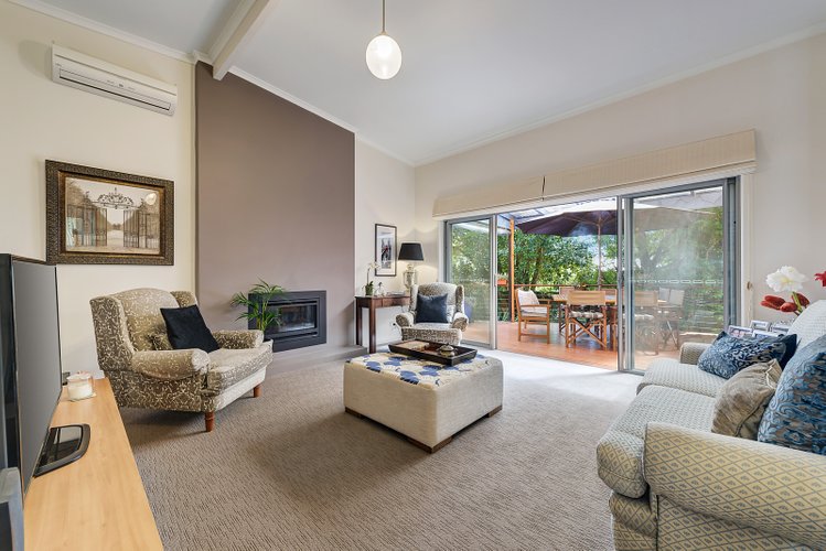 31 Mayfield Drive Mount Waverley 3149