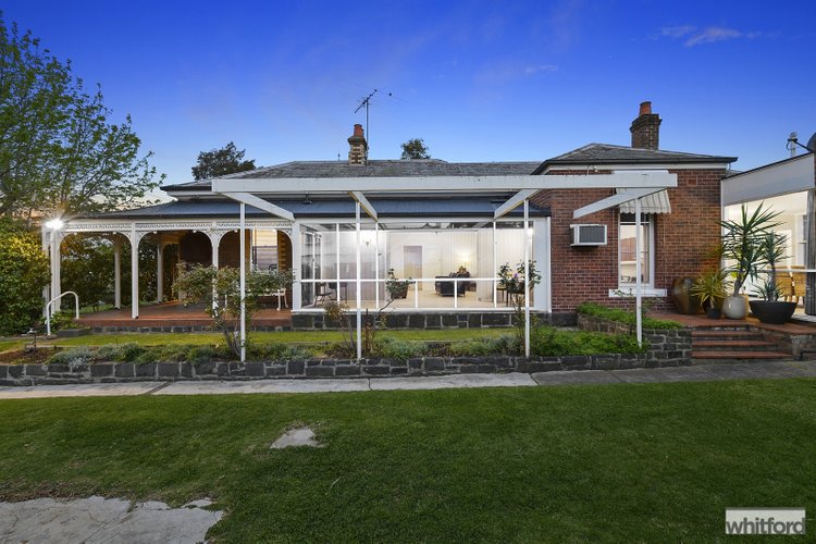 31 Retreat Road, Newtown
