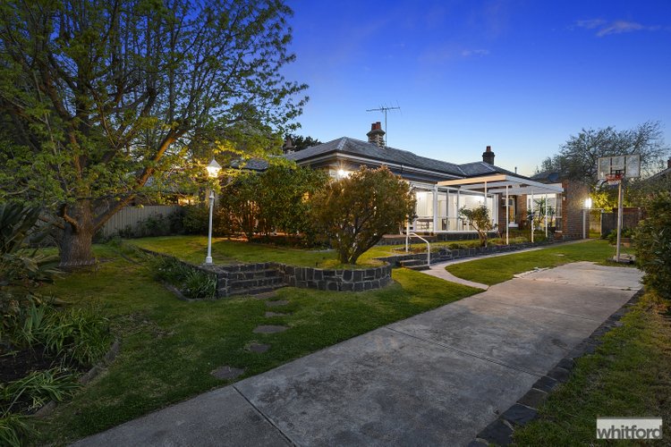 31 Retreat Road, Newtown
