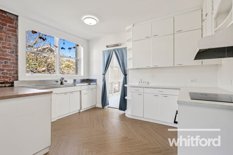 31 Retreat Road, Newtown