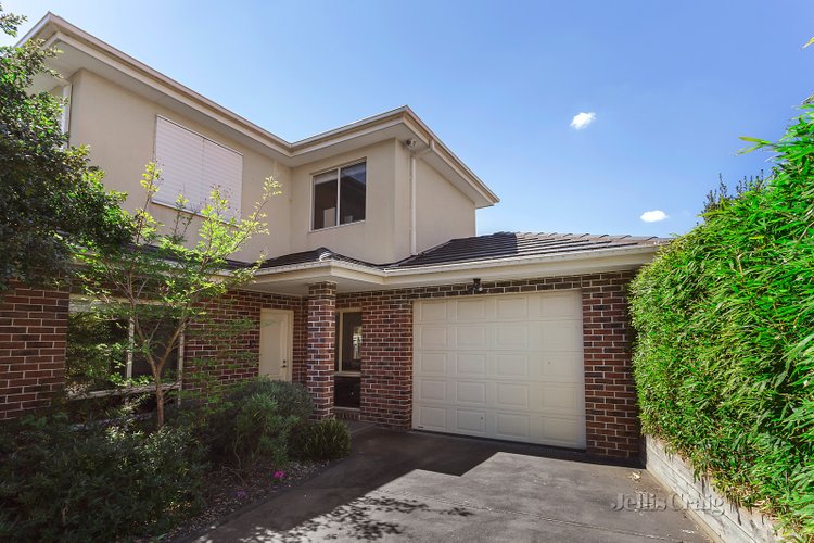 3/10 Lee Avenue Mount Waverley 3149