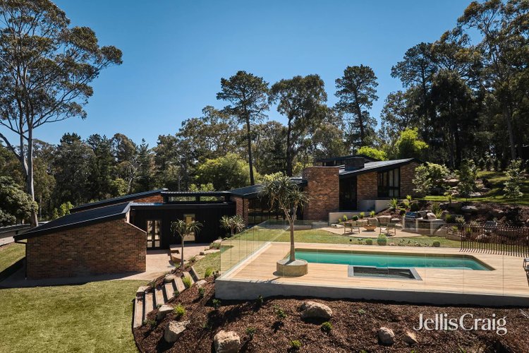 310 Reynolds Road Research 3095
