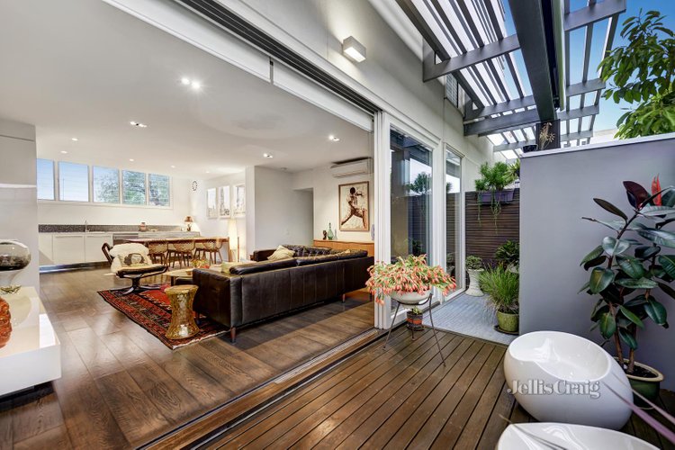 3 105A Stawell Street Richmond 3121