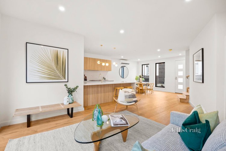 3 11 Bedford Court Heathmont 3135
