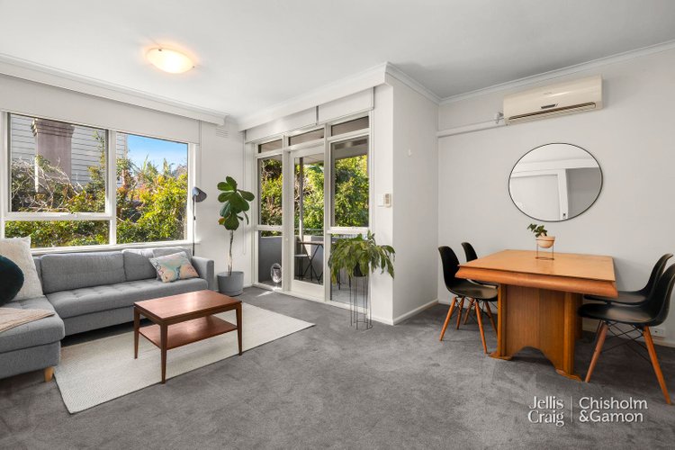 3 11 Gordon Avenue Elwood 3184