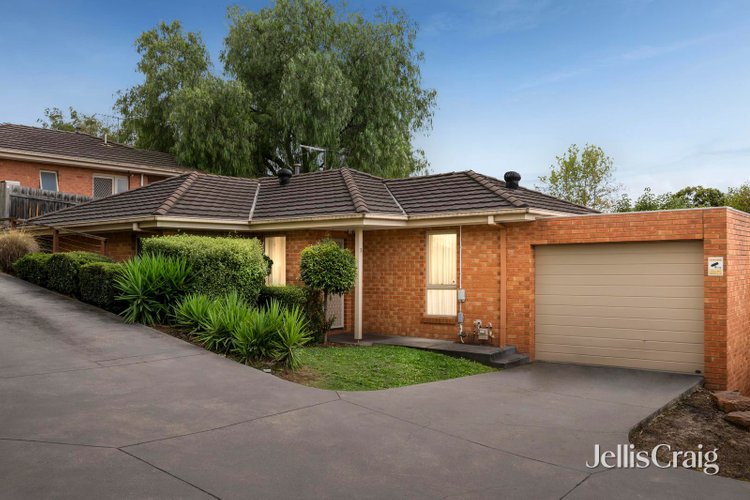 3 11 Peden Street Chirnside Park 3116