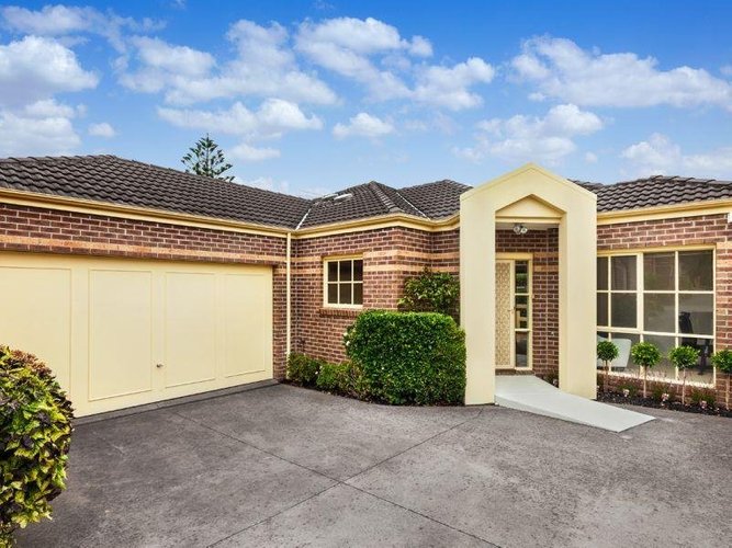 3/111 Strabane Avenue Balwyn 3103