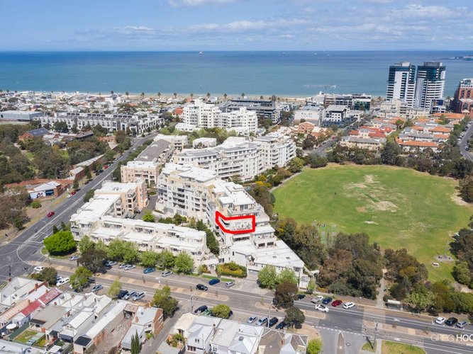 31 15 Liardet Street Port Melbourne 3207