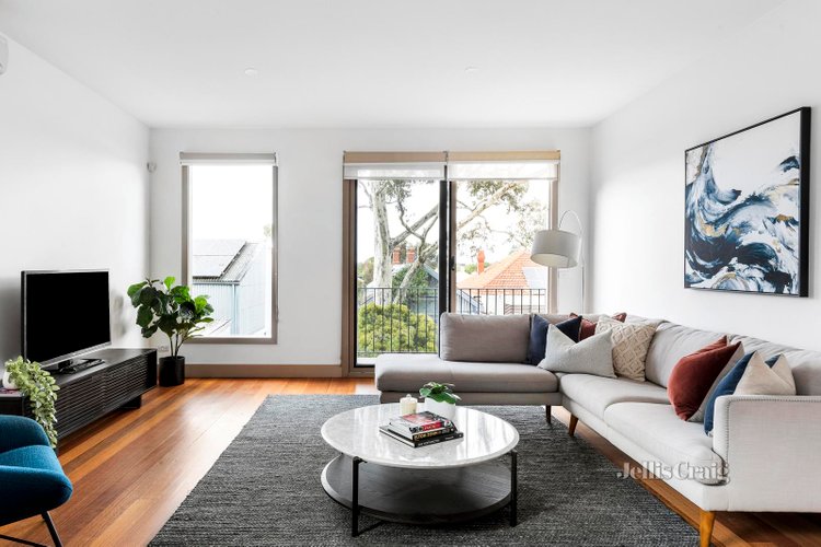 3 116 Clarke Street Northcote 3070