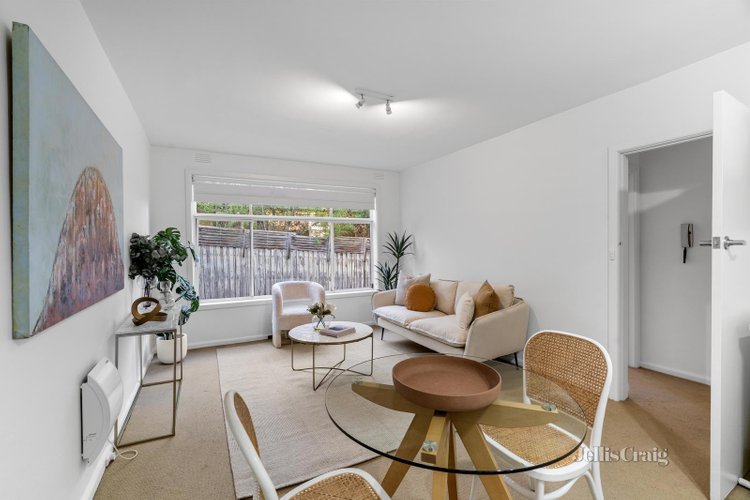 3 12 Belmont Avenue Glen Iris 3146