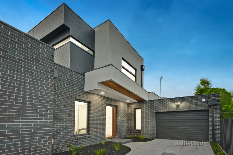 3/12 Greendale Road Doncaster East 3109