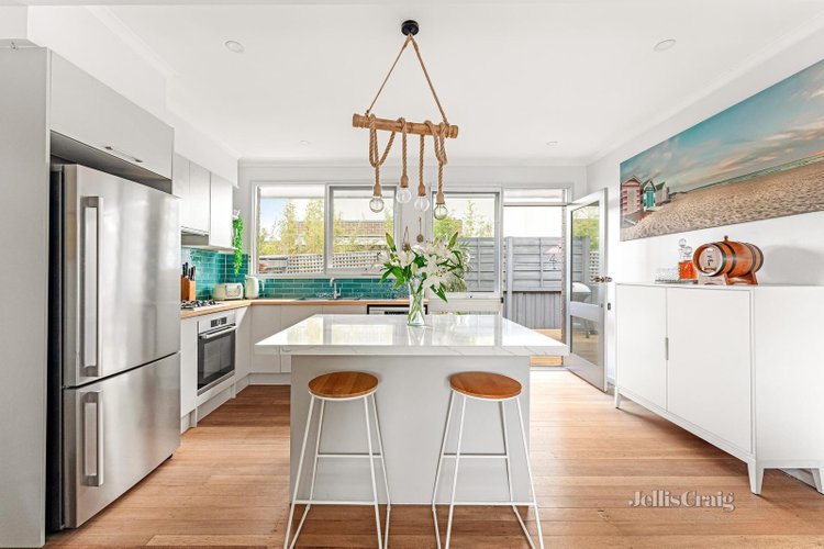 3 12 Olive Grove Parkdale 3195