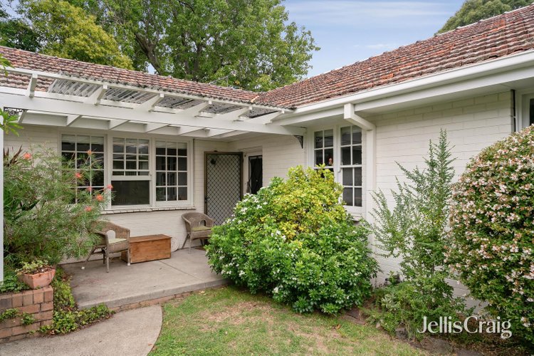 3 12 Rubens Grove Canterbury 3126