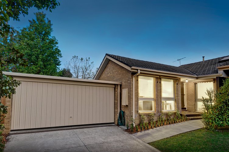 3/12 St James Avenue Mont Albert 3127