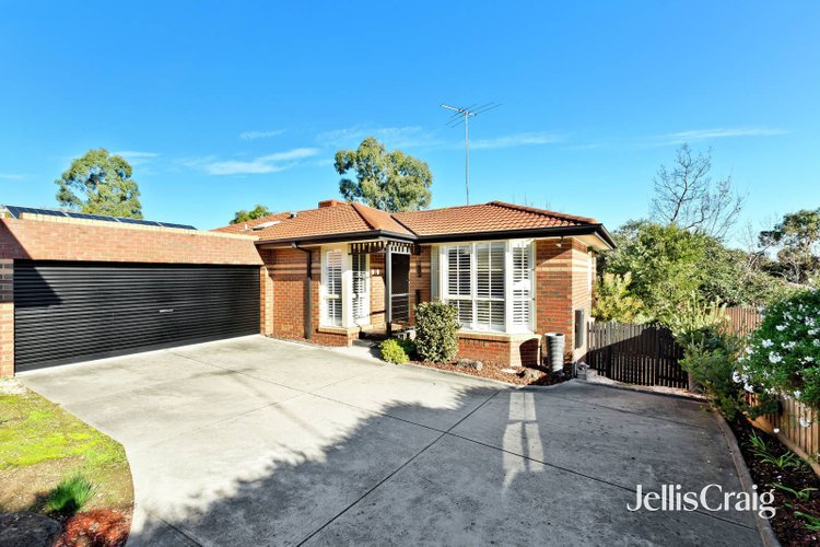 3/13 Bible Street Eltham 3095