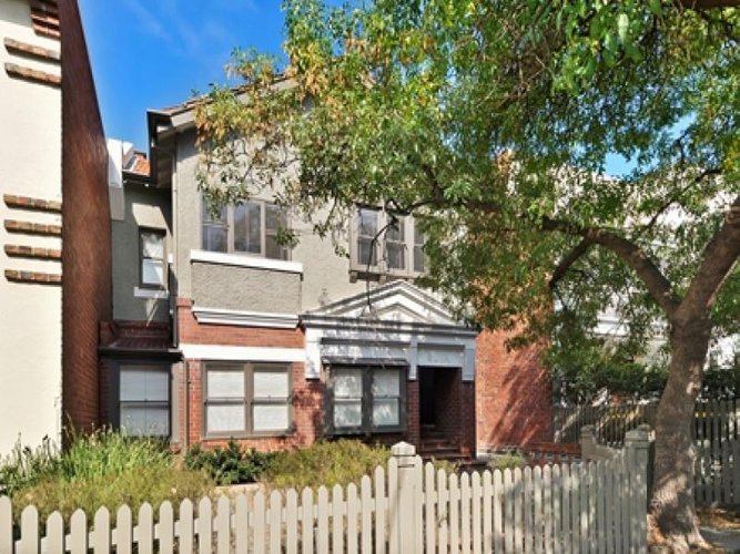 3 13 Loch Street St Kilda West 3182