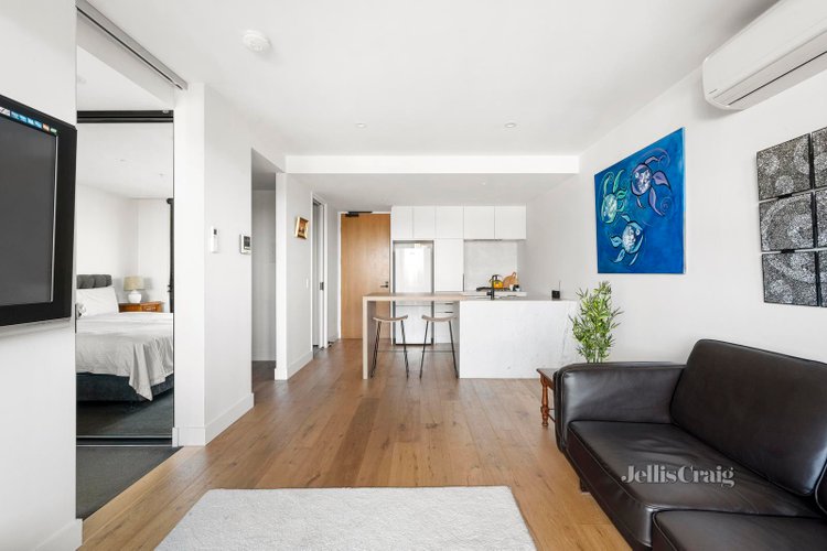 313 1 Westley Avenue Ivanhoe 3079