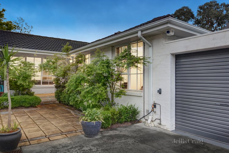 3/14 Brinsley Road Camberwell 3124