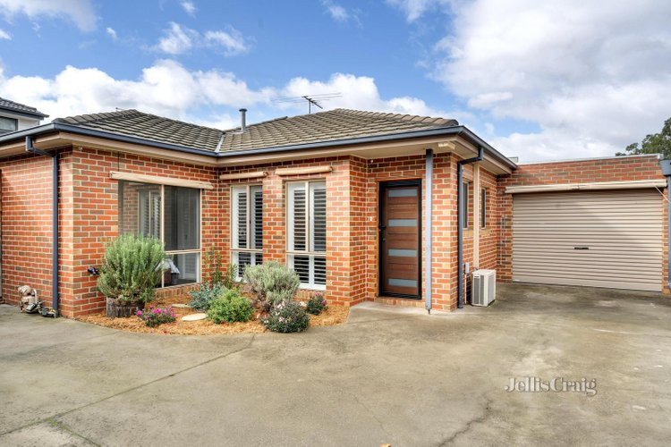 3 14 Gregory Street Oak Park 3046