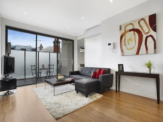 3 14 Nepean Highway Brighton 3186