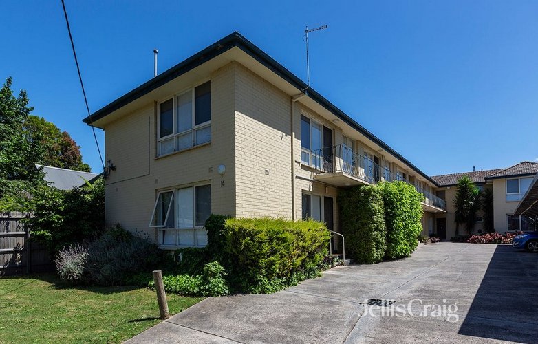 3/14 Walsh St  Ormond 3204
