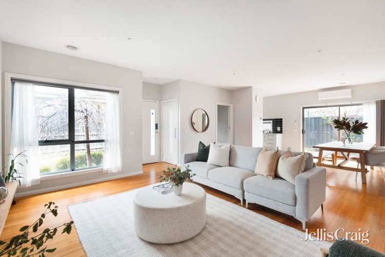 3 15 Suffolk Street Reservoir 3073