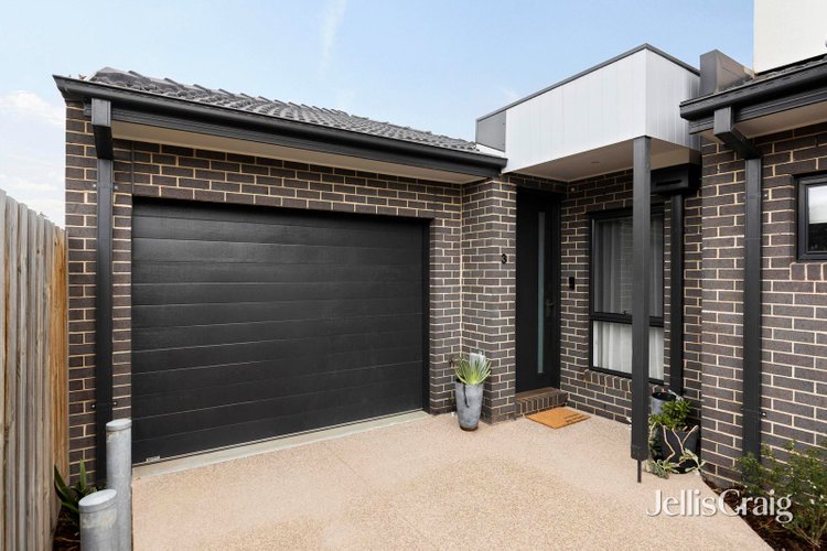 3 157 Maidstone Street Altona 3018