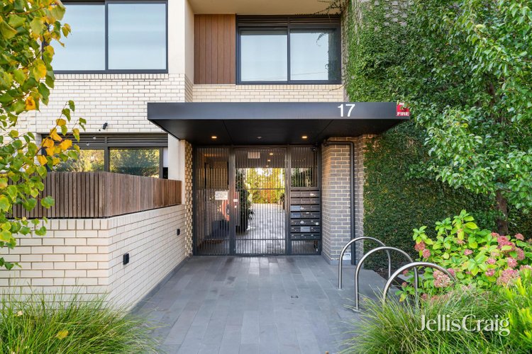 3 17 Loranne Street Bentleigh 3204