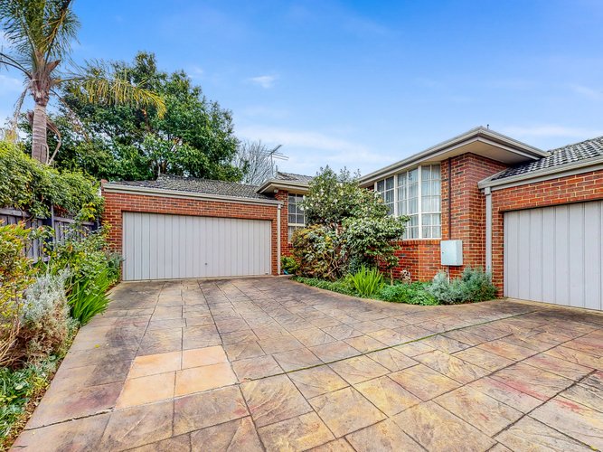 3/18 Dickens Street Glen Iris 3146