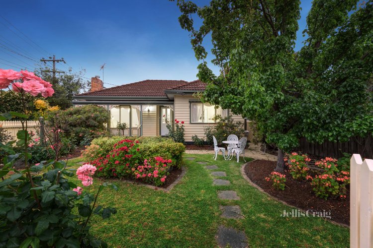 32 Airlie Road Montmorency 3094