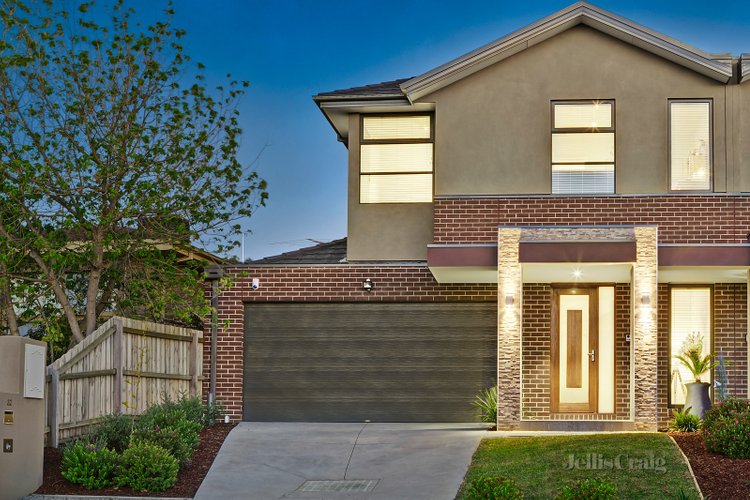 32 Barton Street Doncaster East 3109