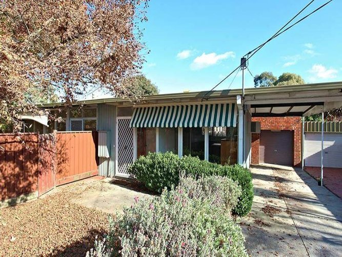 32 Dinsdale Road Boronia 3155