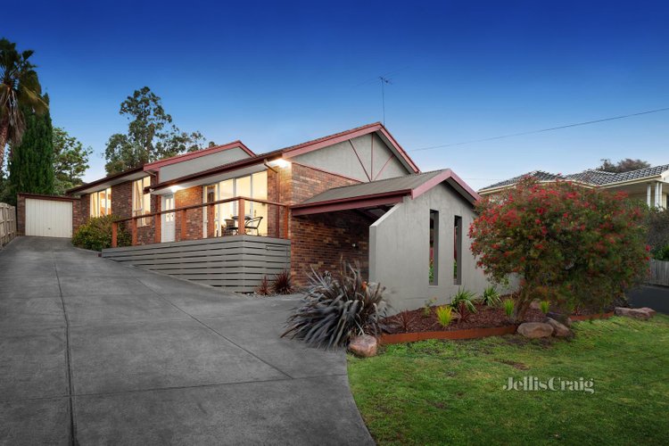 32 Edward Road Chirnside Park 3116