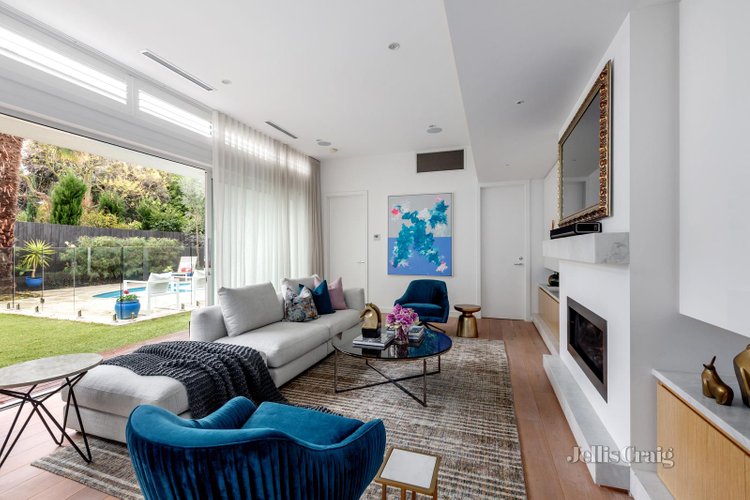 32 Faircroft Avenue Glen Iris 3146