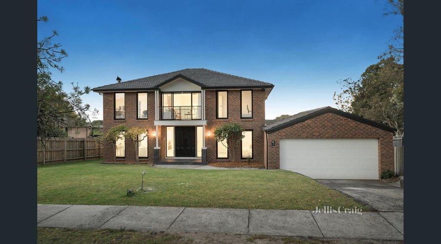 32 Garnett Road Wheelers Hill 3150