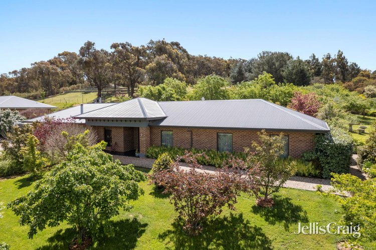 32 Henry Street Taradale 3447