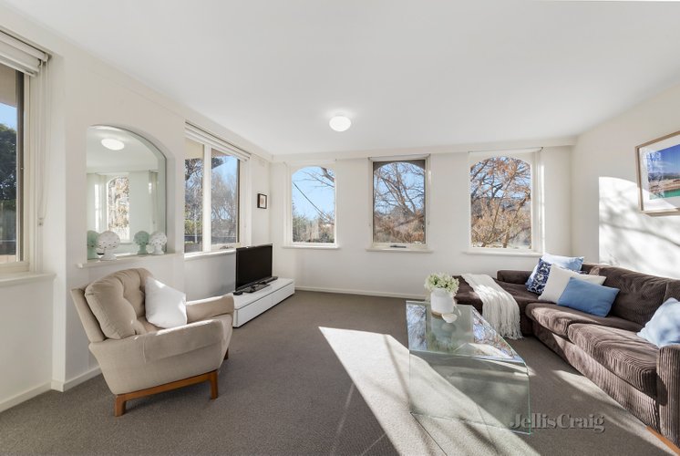 3/2 Karbarook Avenue Prahran 3181