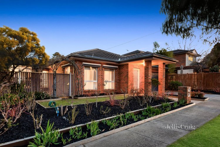 32 Price Avenue Mount Waverley 3149