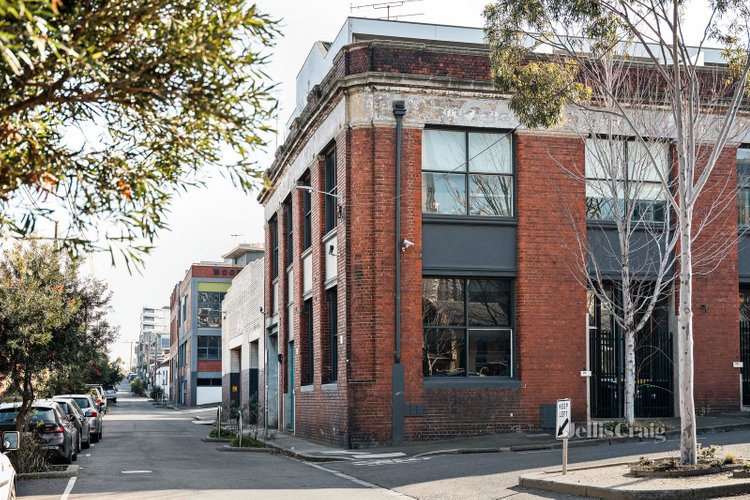 32 Railway Place West Melbourne 3003