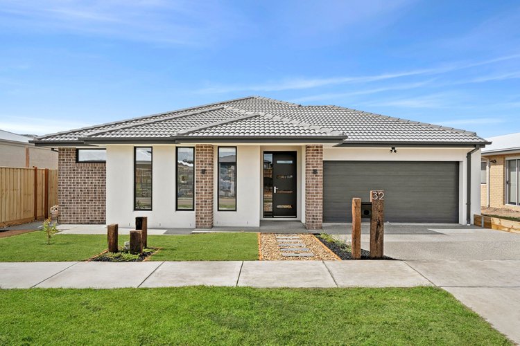 32 Sian Circuit  Waurn Ponds 3216