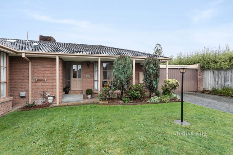 3 2 Surrey Street Ringwood 3134