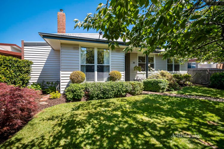 32 Victory Avenue Alfredton 3350