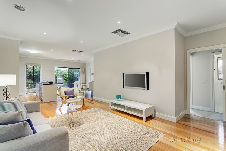 3/20 Queens Avenue Doncaster 3108