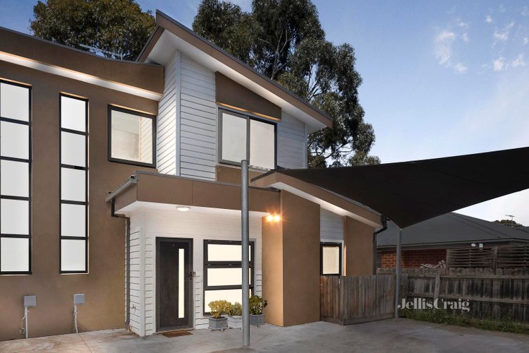 3 21 Carbeena Parade Heidelberg West 3081