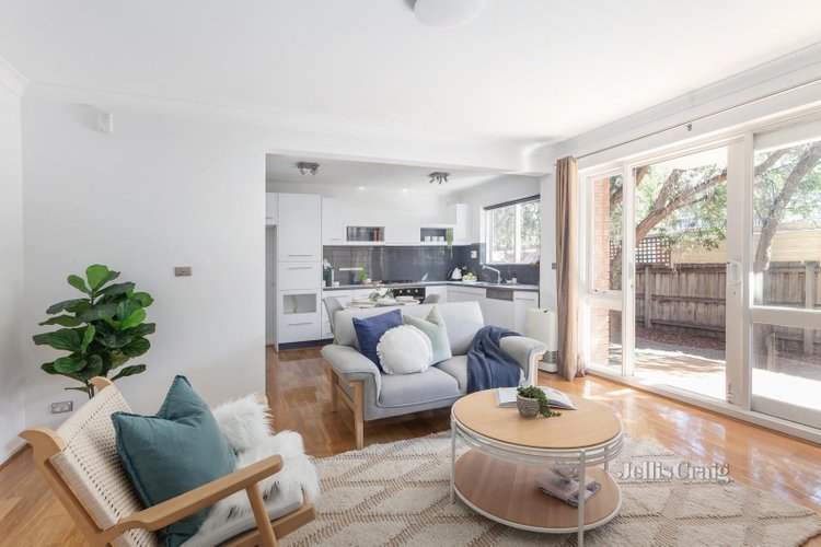 3 21 Holloway Street Ormond 3204