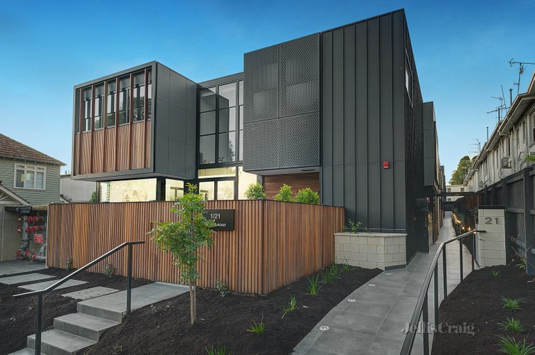 3 21 Wattle Road Hawthorn 3122