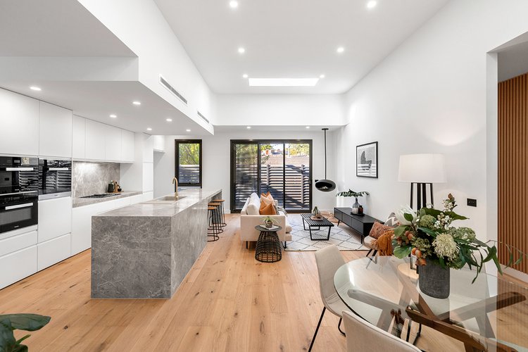 3/217 Mont Albert Road  Surrey Hills 3127